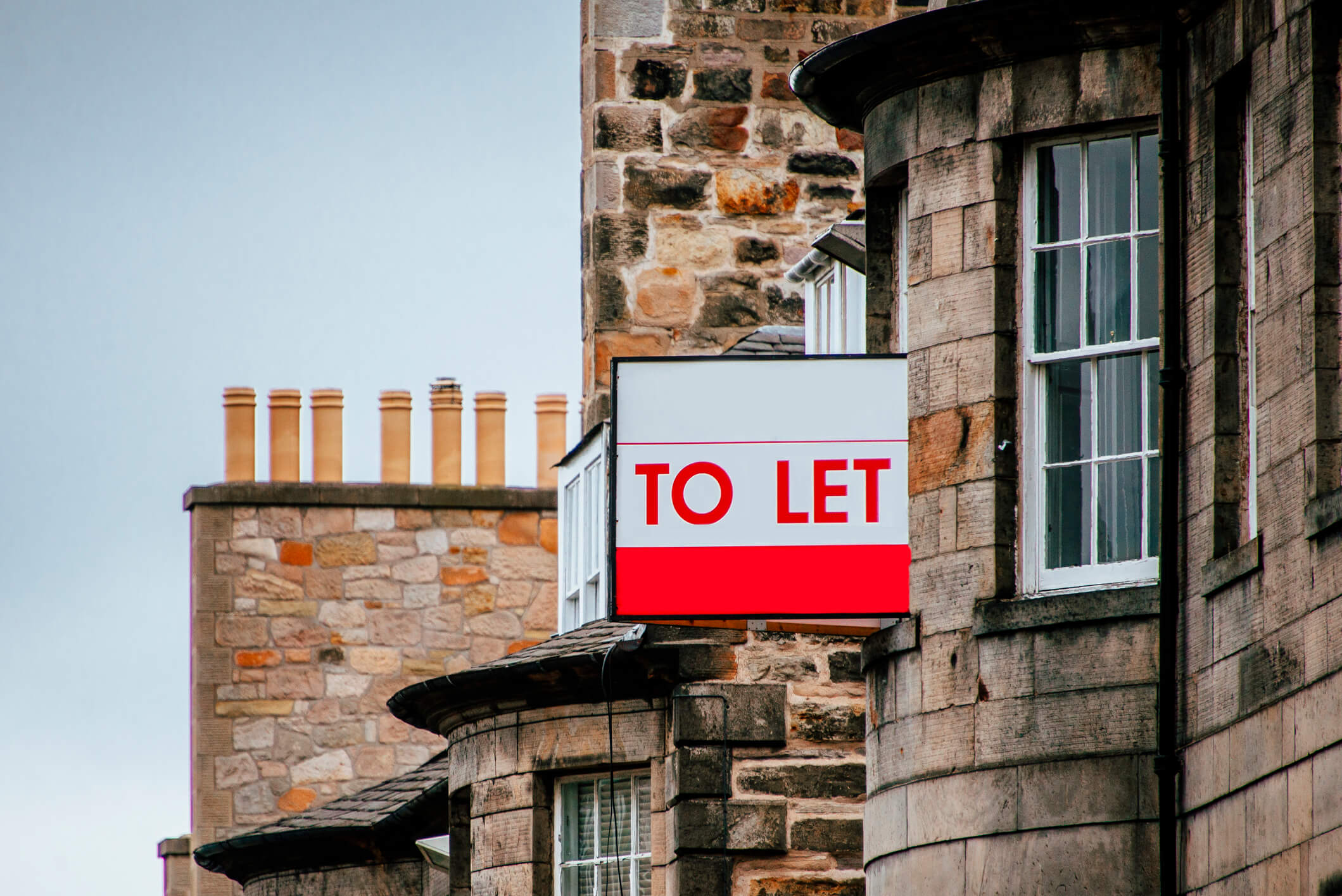 Photo of a 'to let' sign. If you are landlord, Jukes Insurance Brokers can help source the cover you need.
